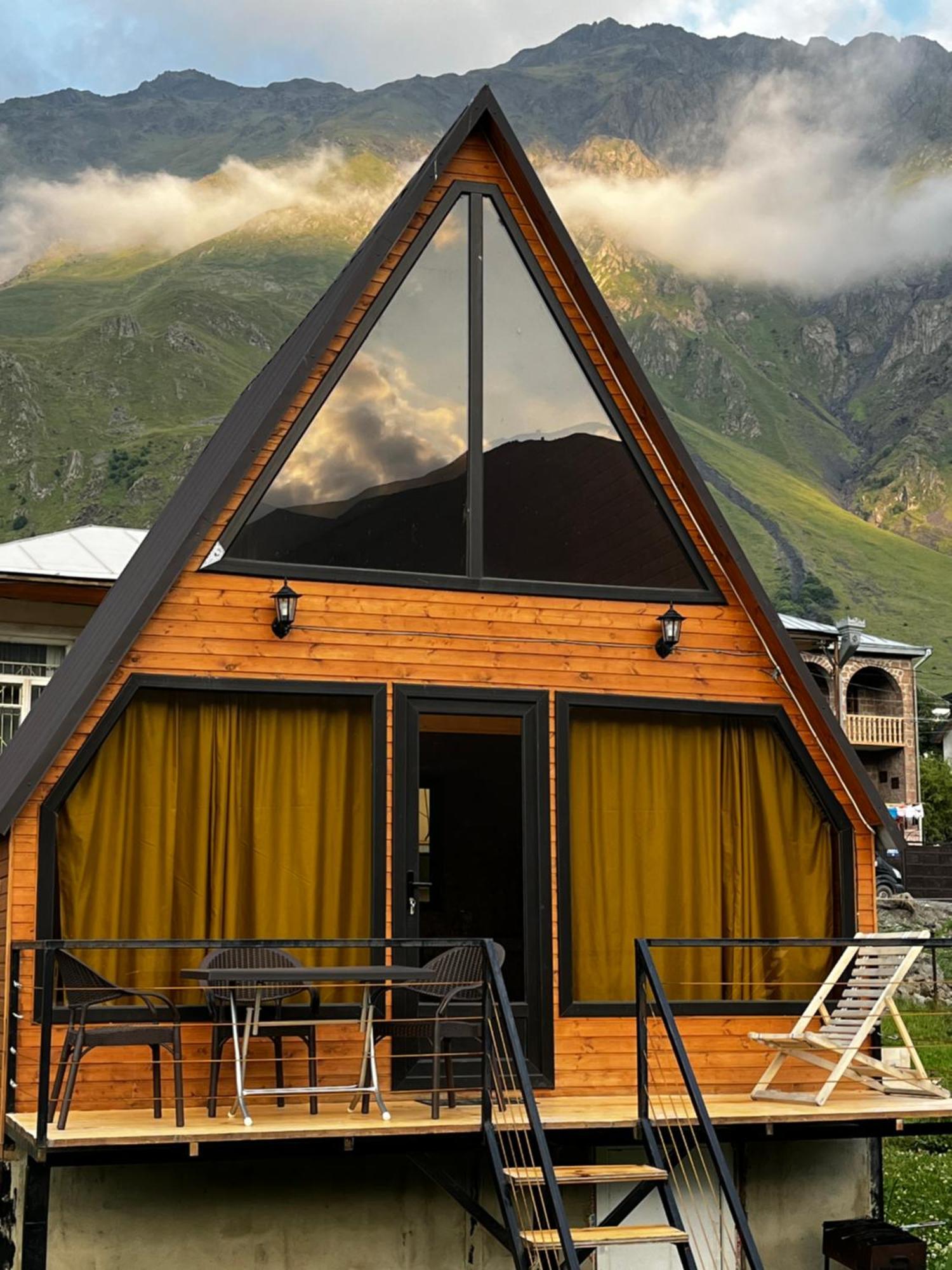 Ska Cottage 카즈베기 외부 사진